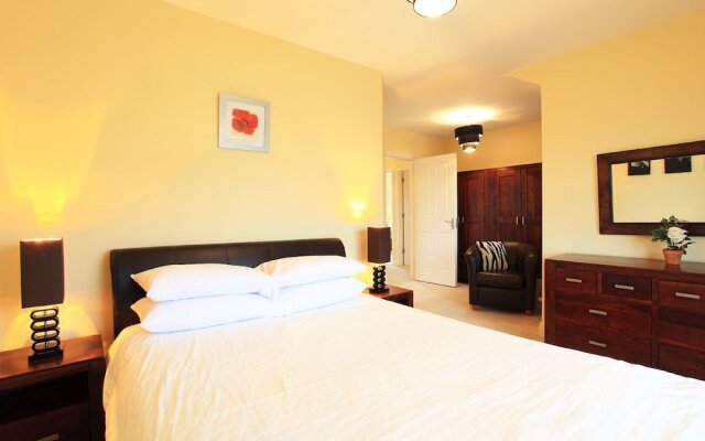 Ardmullen 4 bed Walnut