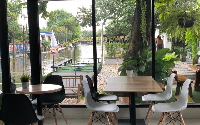 Rimnam Hotel Suk Sawat 70