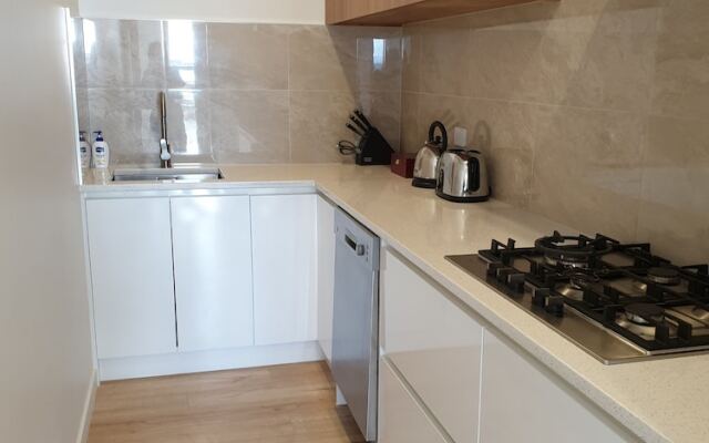 Super House 2 Bedroom