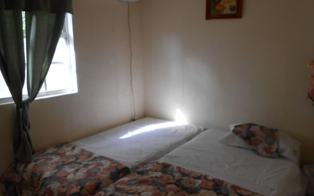 JO J'S Hostel