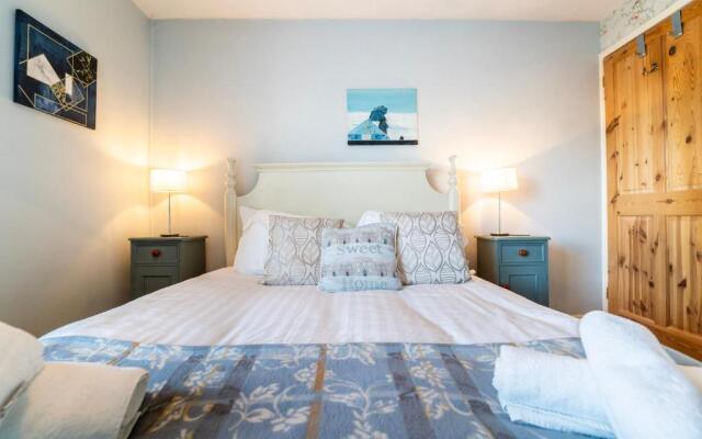 Seaside Snug – 2 bedroom home