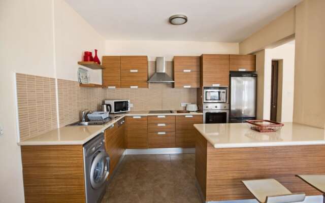 Luxury 2 Bedroom Apartment With Communal Pool, Ayia Napa Apartment 1276