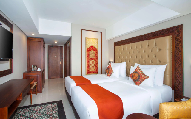 Alhambra Hotel & Convention, Bw Signature Collection – Guest Rooms – Cikunten