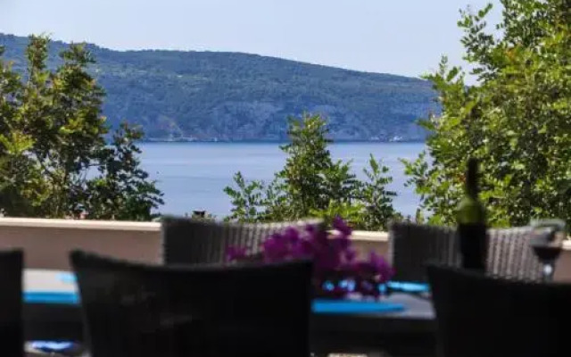 Villa Periska Komiža