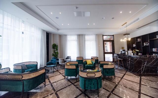 Metropolo Jinjiang jiaxing Business Rodeway Hotel