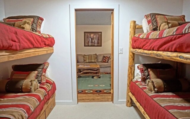 Davos Trail 2586 East - 5 Br Home