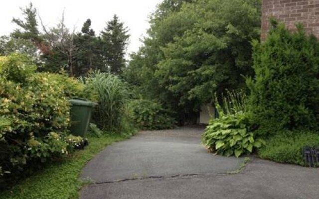 Braeside Court Bed & Breakfast