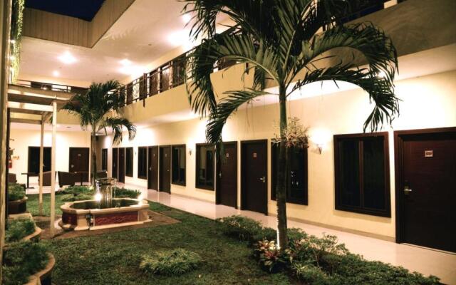 Grand Sahman Hotel