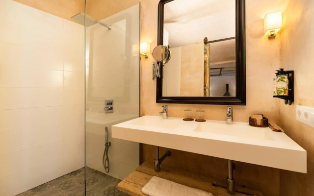 Boutique Hotel V...