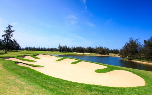 Montgomerie Links