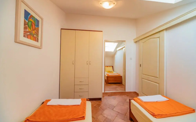 Apartment Bigovo Veljic-jaz