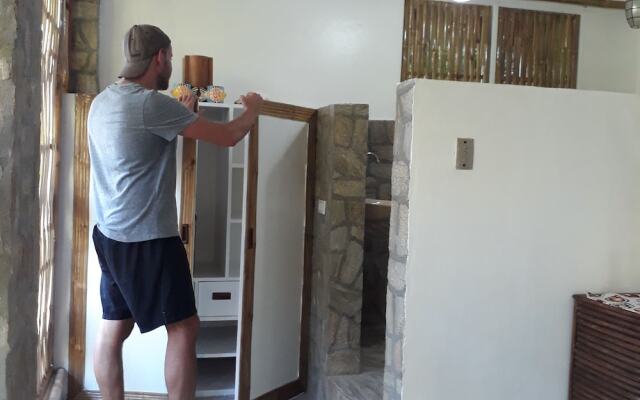 Bahay Isla Sanctuario