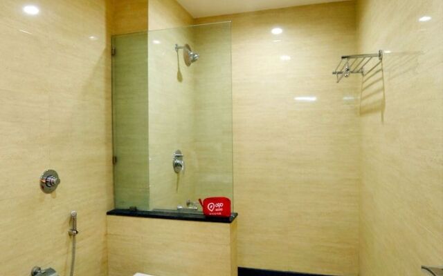 OYO 381 Hotel Sybaritic Suites Gachibowli