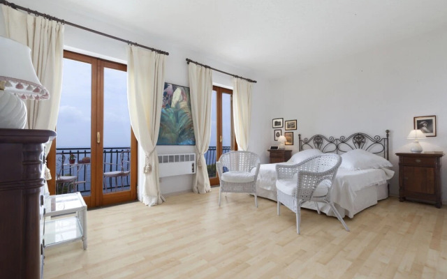 Villa Mary