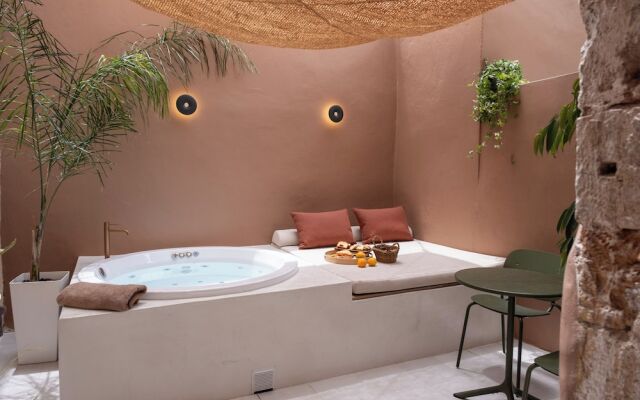 Qualia Slowlife Suites
