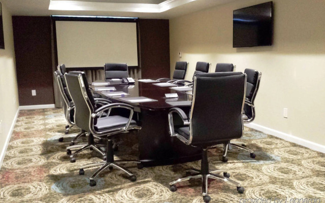 Holiday Inn Express Bakersfield by IHG