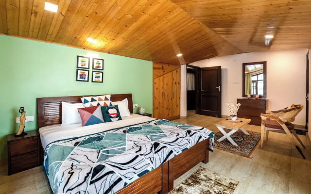 The Sunset Abode Shimla 4BR Valley Views