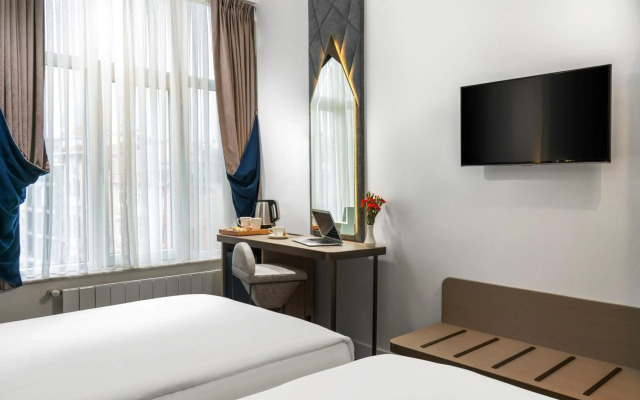 Arrow Hotel Osaka