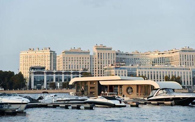 White Mare на Петроградской (Вайт Маре)