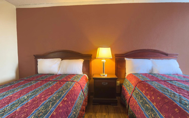 OYO Hotel Vienna I-75