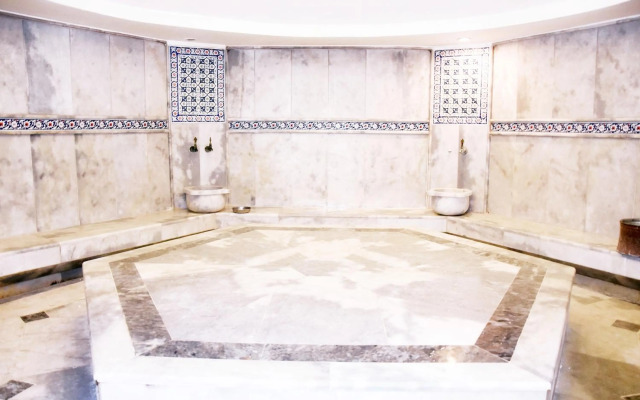 Delfi Hotel & Spa