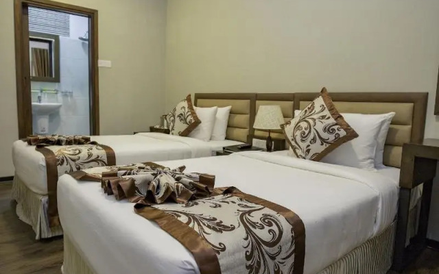 Cloud 10 Boutique Hotel