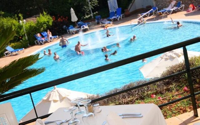 Valentin Park Apartamentos