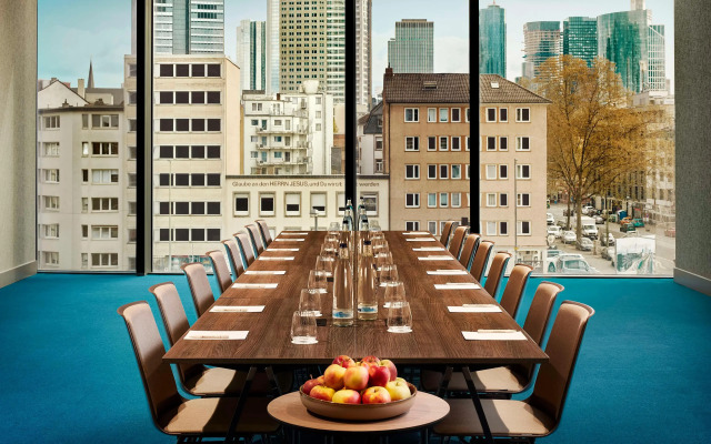 NH Collection Frankfurt Spin Tower