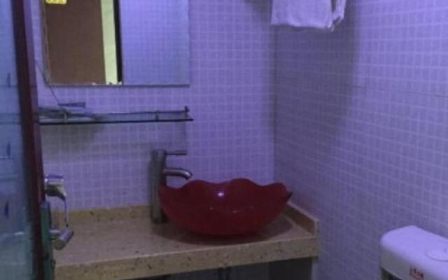 Mianyang Dequan Business Inn