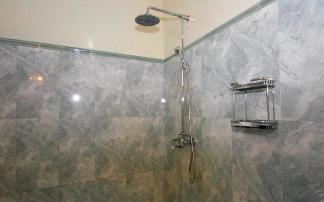 Delma Mount View Hotel