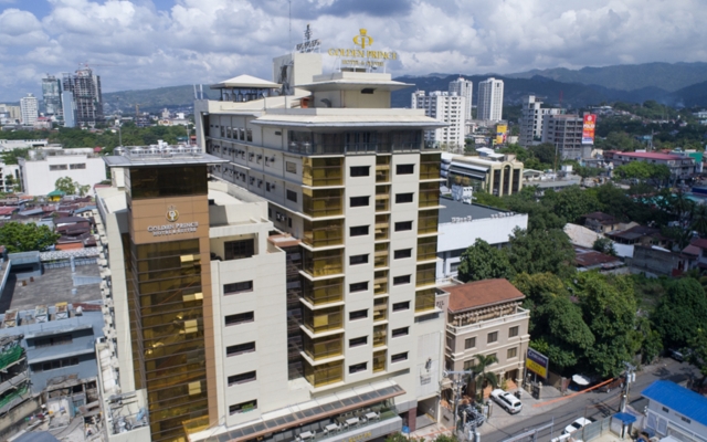 Golden Prince Hotel and Suites