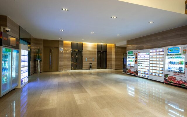 Holiday Inn Express Shanghai New Jinqiao by IHG