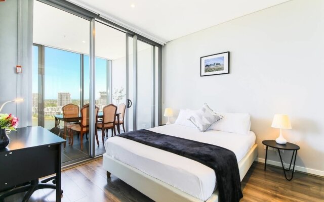 Scenic Waterfront Apartment Wentworth Point