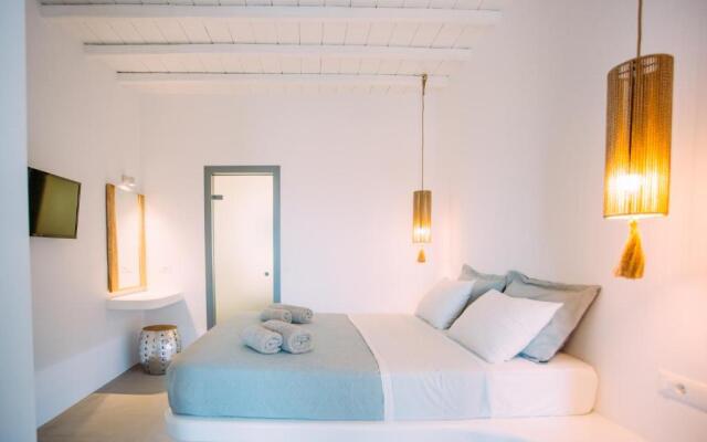 Mykonos Supreme Comfort Suites & Villas