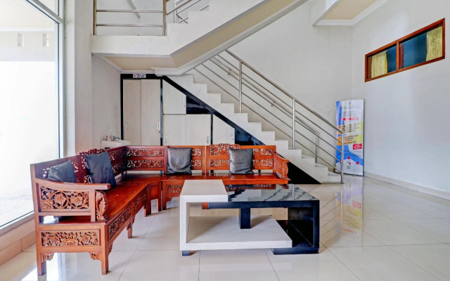 Hotel Srikandi Syariah by OYO Rooms