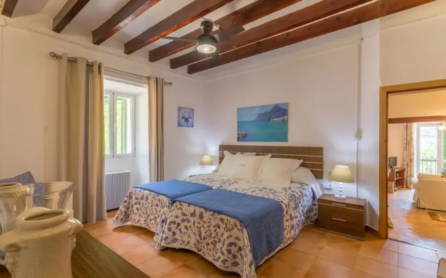Charming Country House in Esporlas