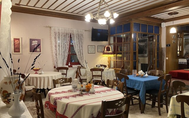 Meliteion traditional Hotel