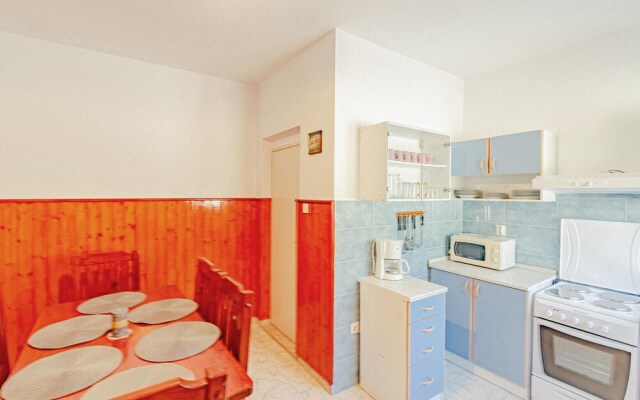 Nice Apartment in Prigradica With 3 Bedrooms and Wifi