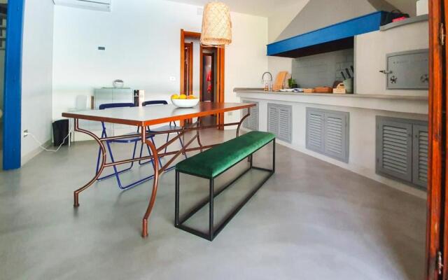 DOMUS 81 Villa nel verde a nord della Sardegna