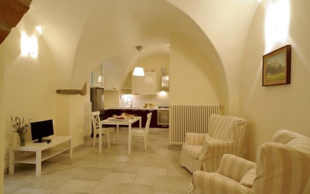 B&B Corallini