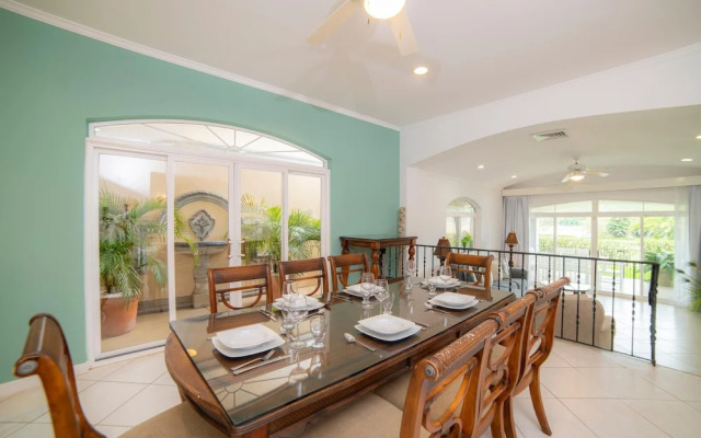 Colina 5E 2 bdr 2 Bath