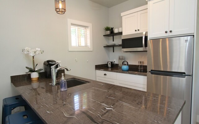 The Escape to East Zion