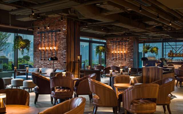 Kerry Hotel Hong Kong by Shangri-la