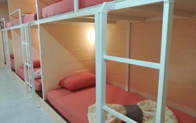 Koh Mook Hostel