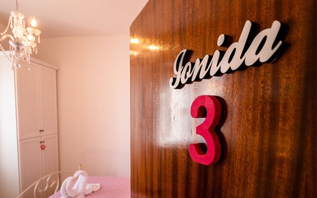 Casa Mafalda - Rooms, Friends and More - Affittacamere, Guest House