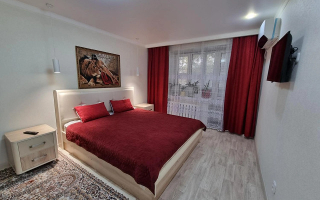 Посуточная квартира на Мухита c Wi-Fi