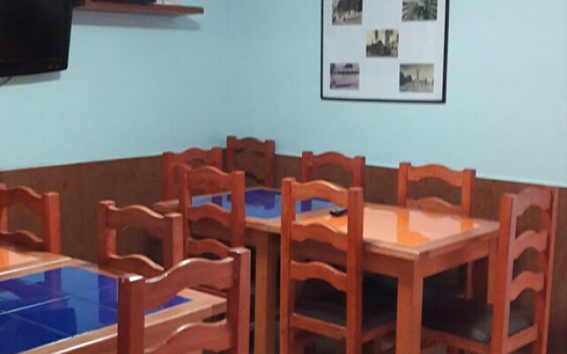 Hostal El Salitre