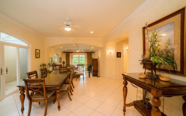 Colina 5E 2 bdr 2 Bath