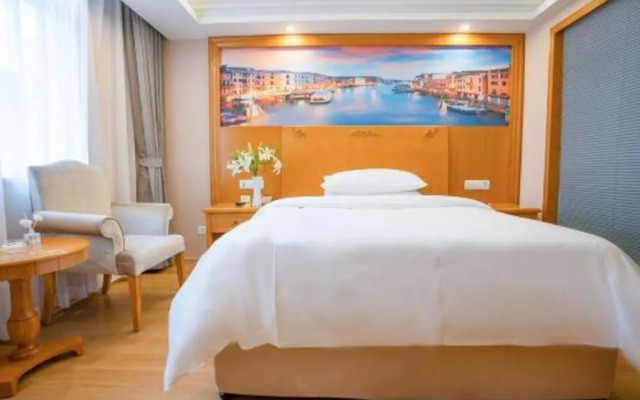 Vienna International Hotel