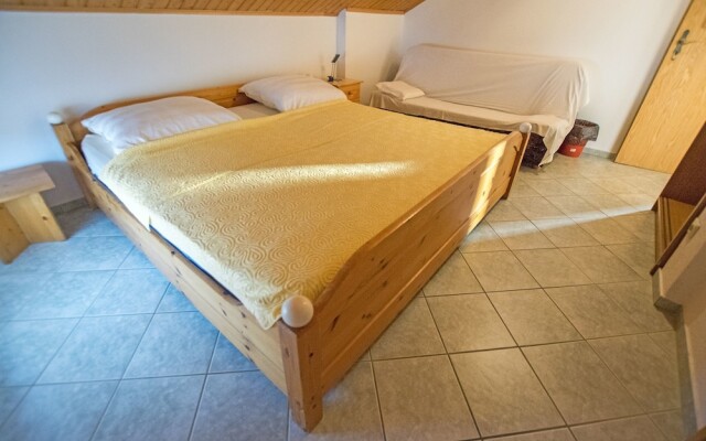 Apartments Juric On Quiet Location